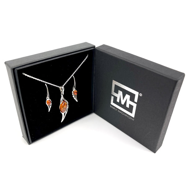 Amber Angel Wing Jewellery Gift Set Media 2 of 6